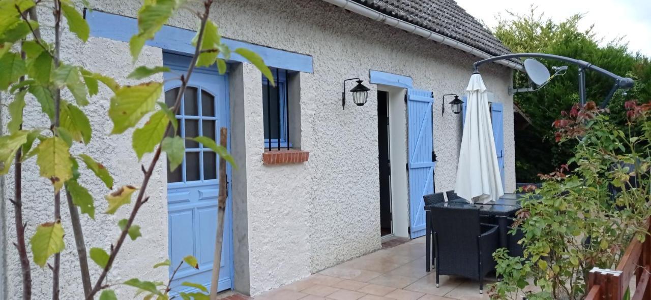 Chambre d'hôtes avec piscine en option Sceaux-du-Gatinais Exterior foto